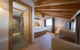 Aparthotel Grischuna